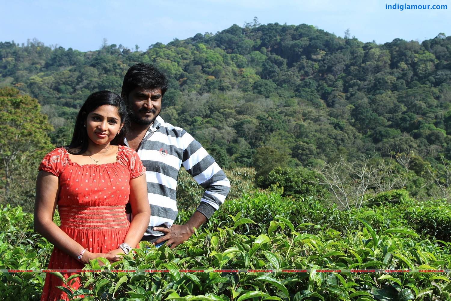 Oru Penkuttyum 3 Kaamukanmarum Movie hd photo