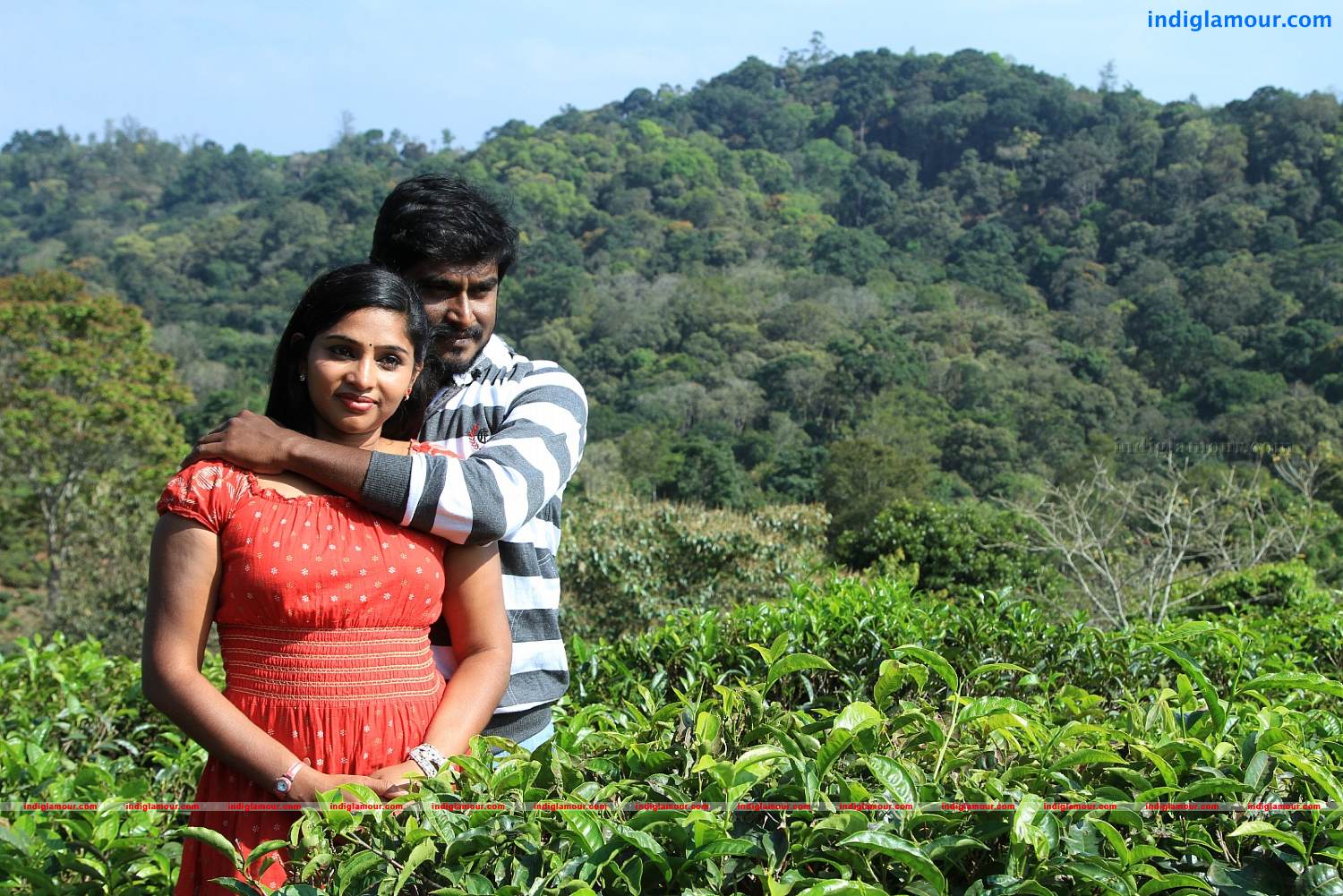 Oru Penkuttyum 3 Kaamukanmarum Movie hd photo