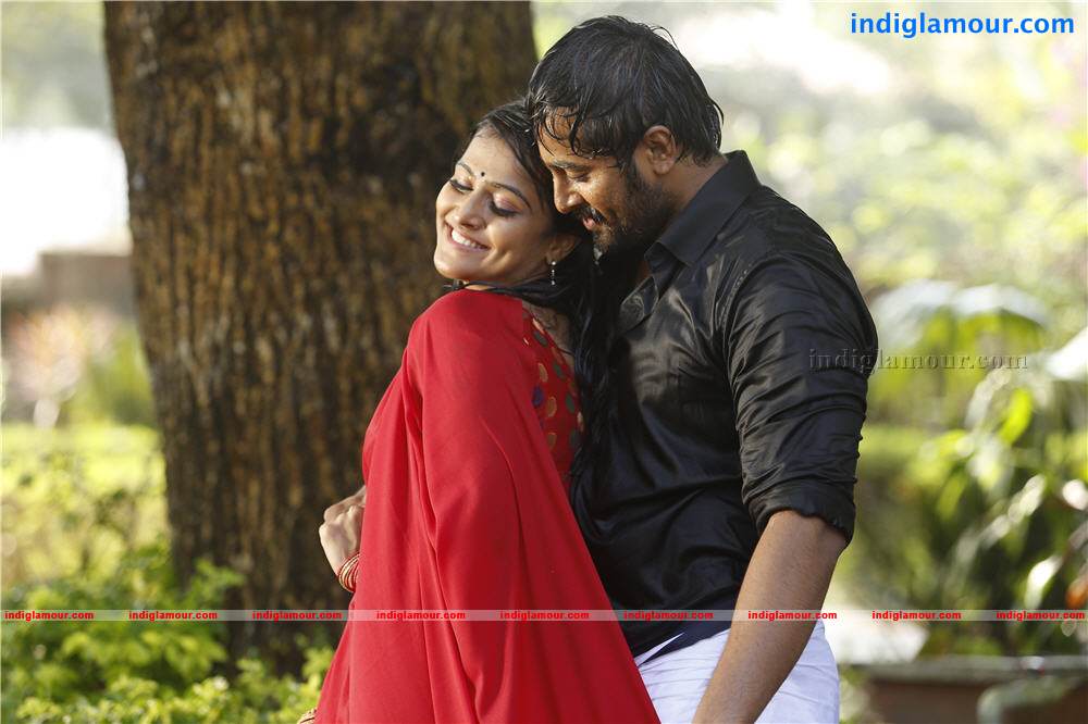 Pathiramanal Movie hd photo