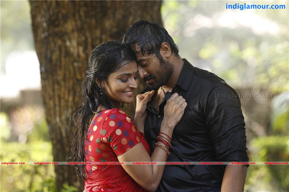 Pathiramanal Movie hd photo