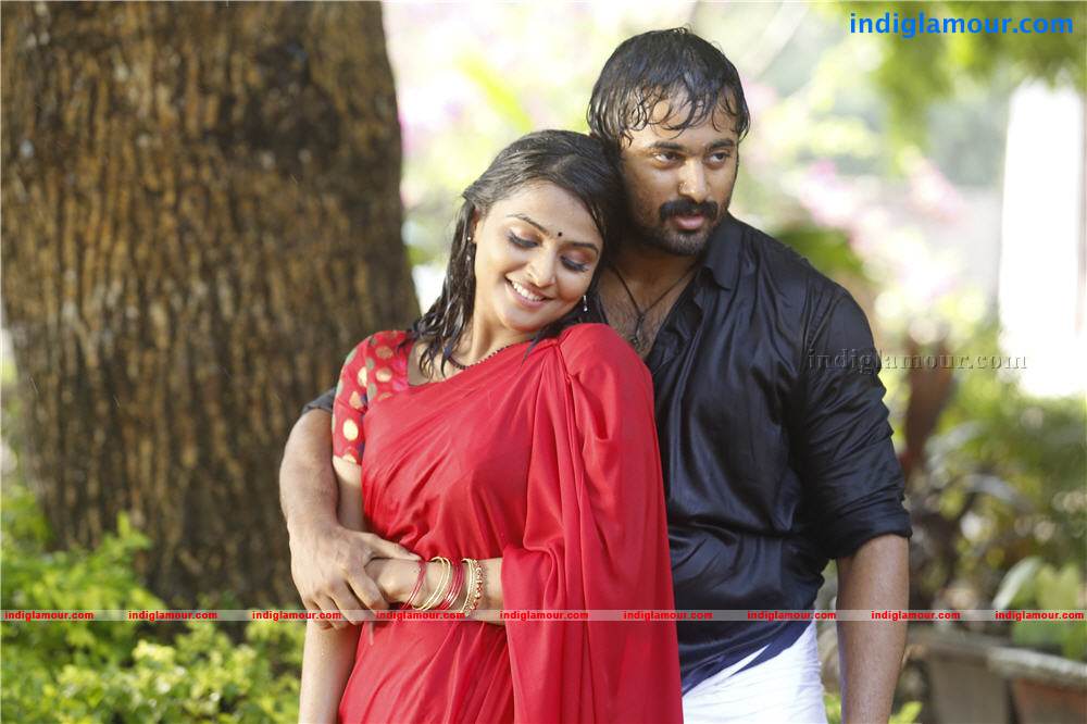 Pathiramanal Movie hd photo