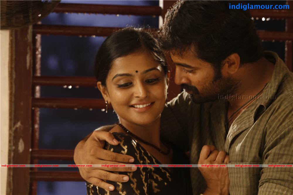 Pathiramanal Movie hd photo