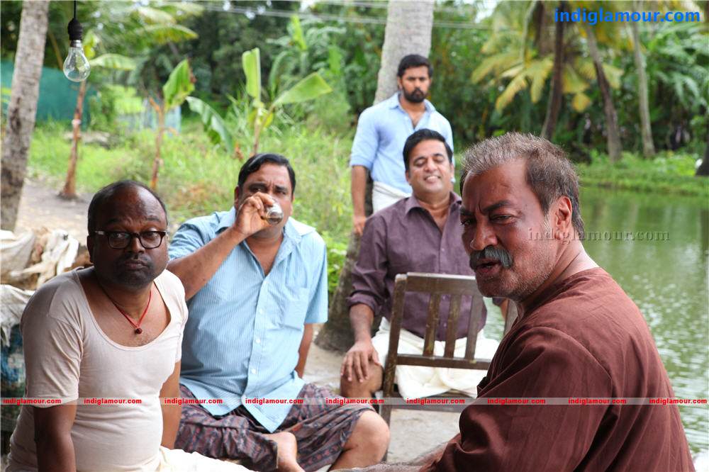 Pathiramanal Movie hd photo
