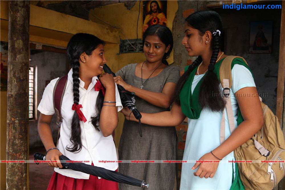Pathiramanal Movie hd photo