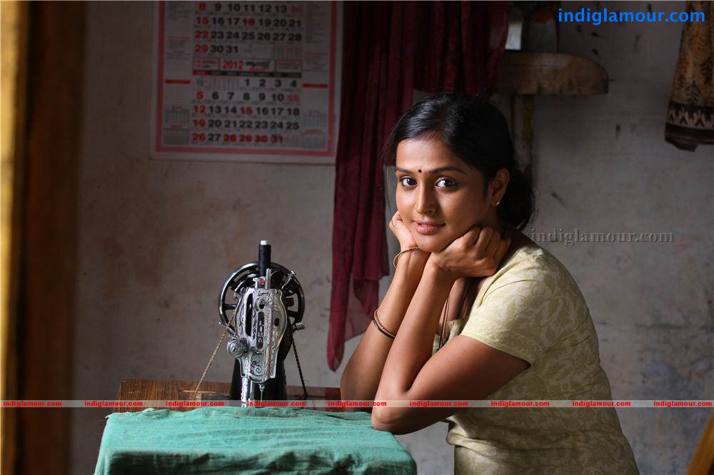 Pathiramanal Movie hd photo