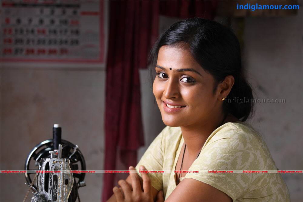 Pathiramanal Movie hd photo