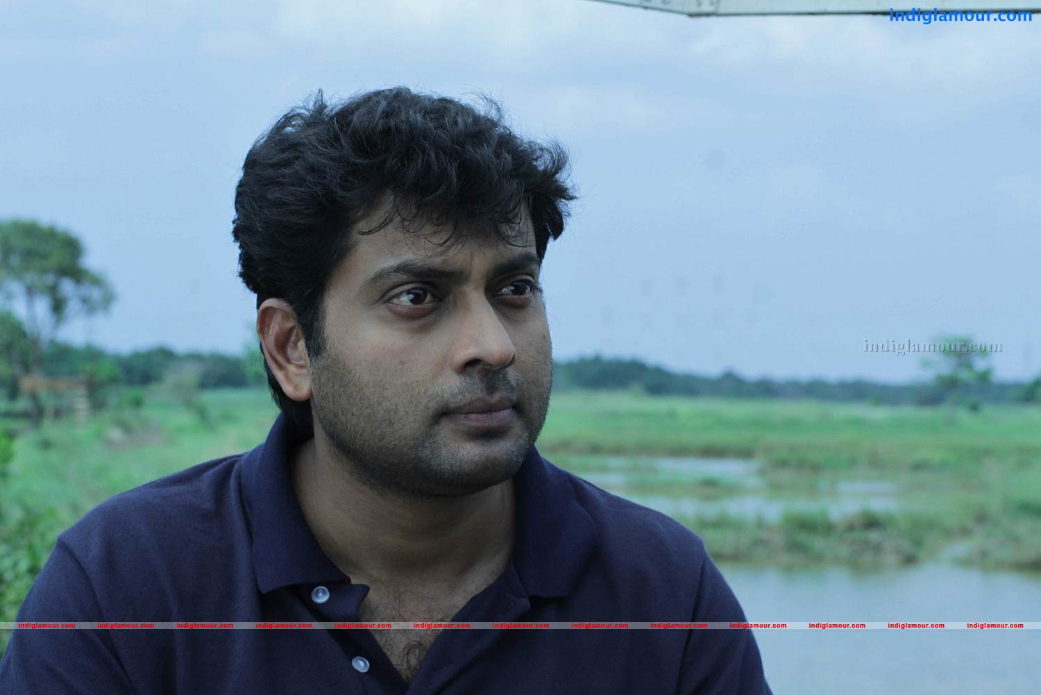 Ems Sum Penkuttyum Movie hd photo