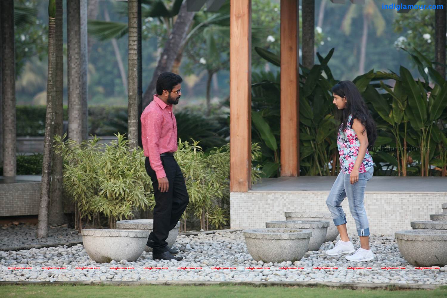 Ms Lekha Tharoor Kannunath Movie hd photo
