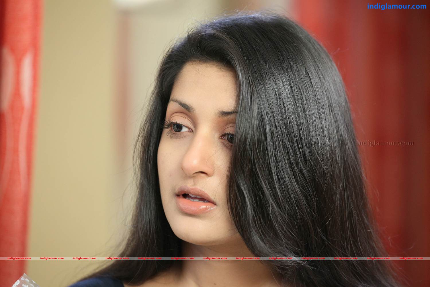 Ms Lekha Tharoor Kannunath Movie hd photo