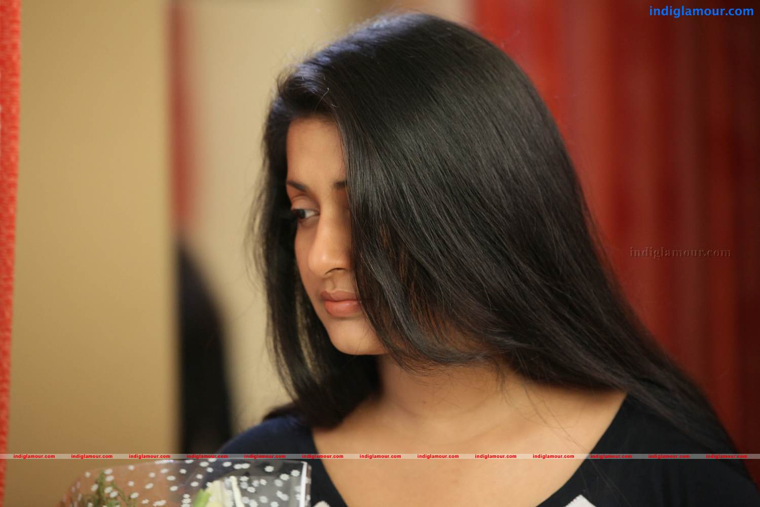 Ms Lekha Tharoor Kannunath Movie hd photo