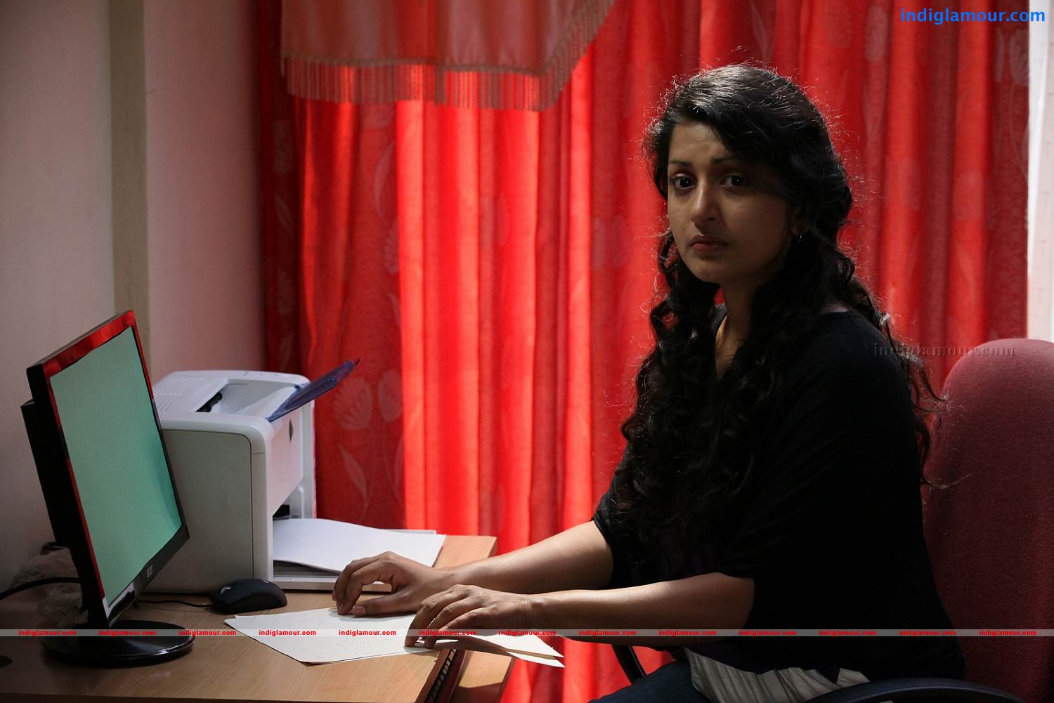 Ms Lekha Tharoor Kannunath Movie hd photo