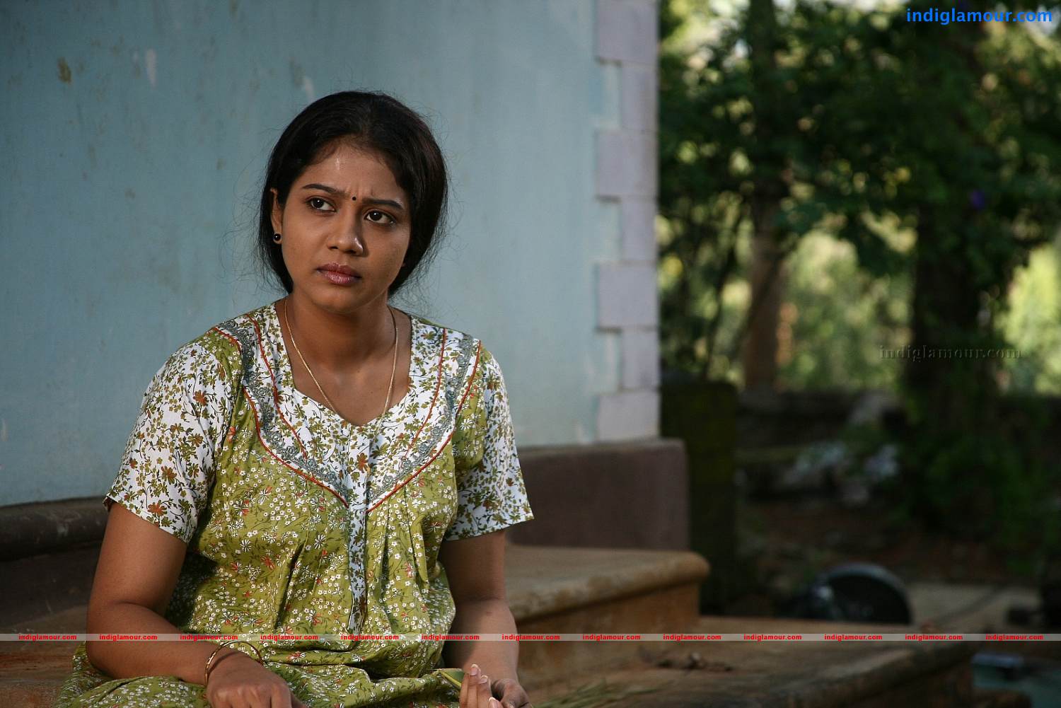 Vallatha Pahayan Movie hd photo