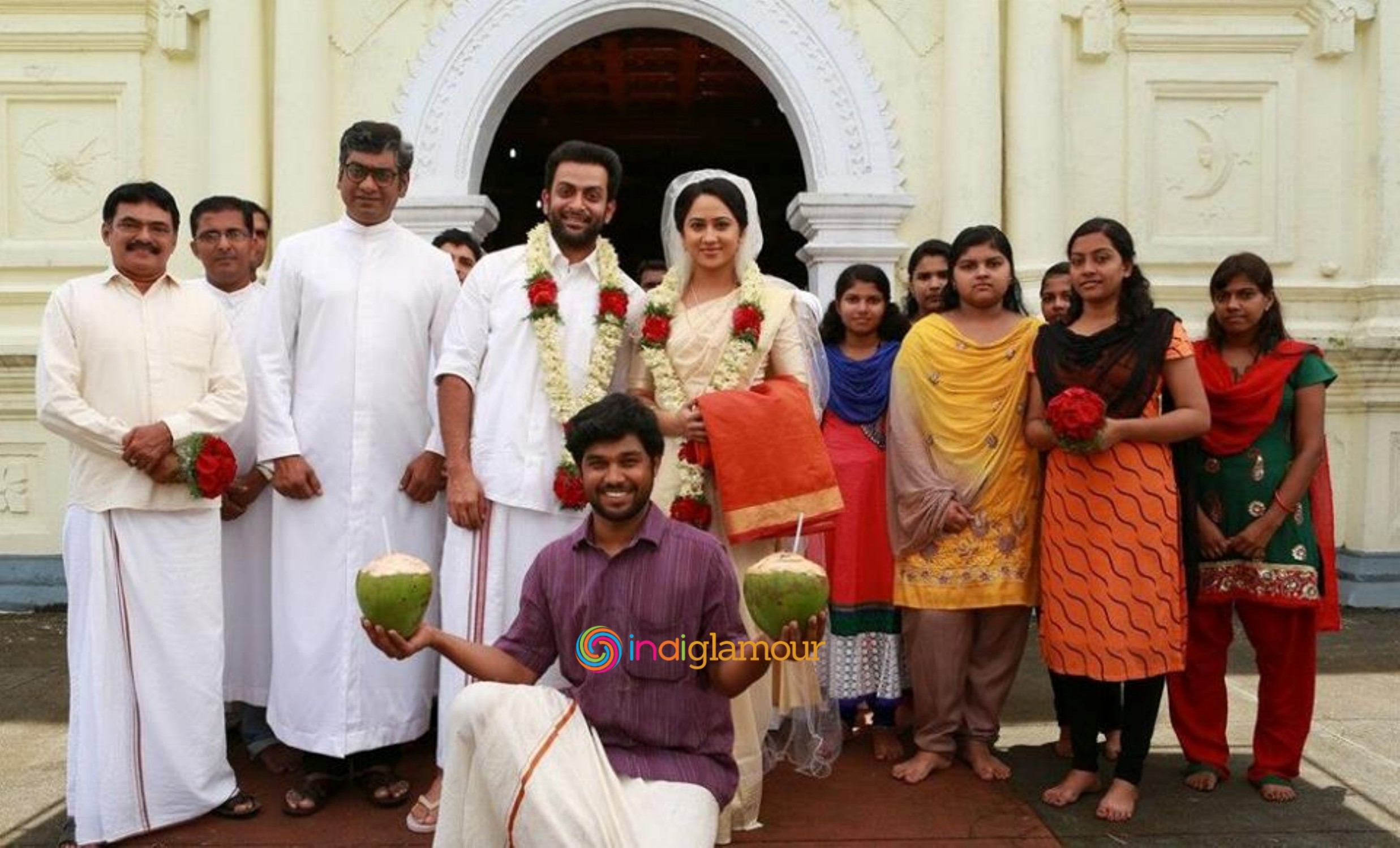 Pavada Movie hd photo