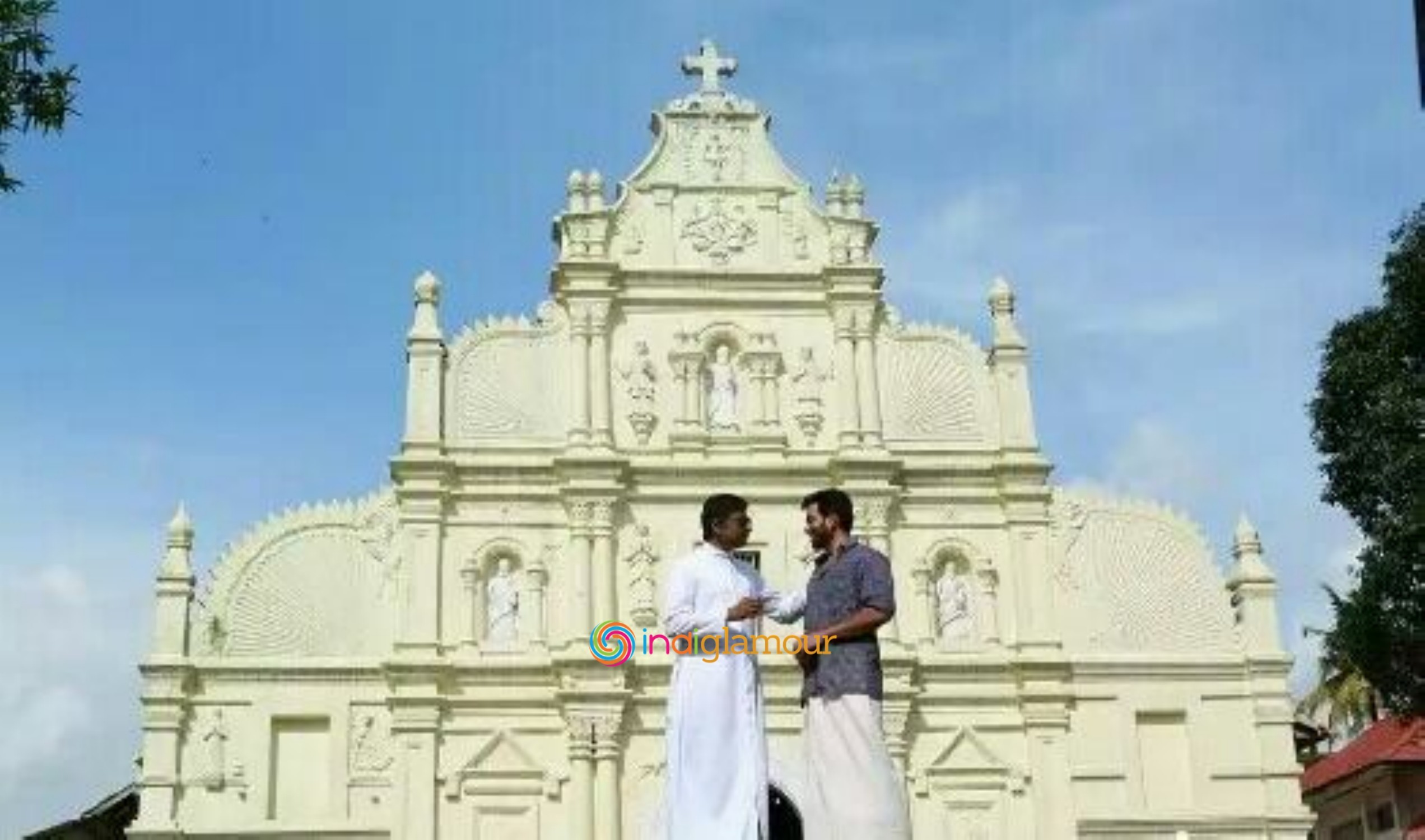 Pavada Movie hd photo