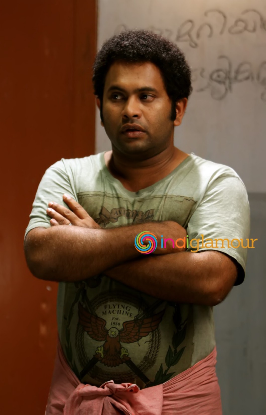 Adi Kapyare Kootta Mani Movie hd photo
