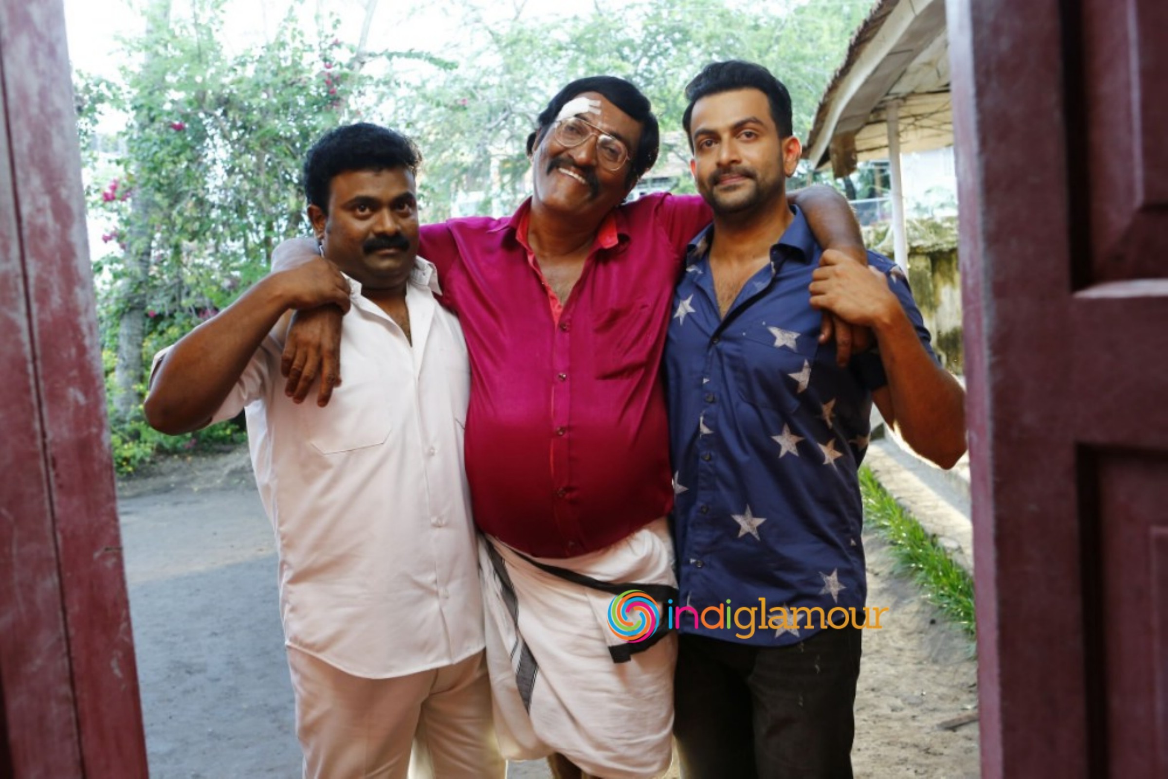 Amar Akbar Anthony Movie hd photo