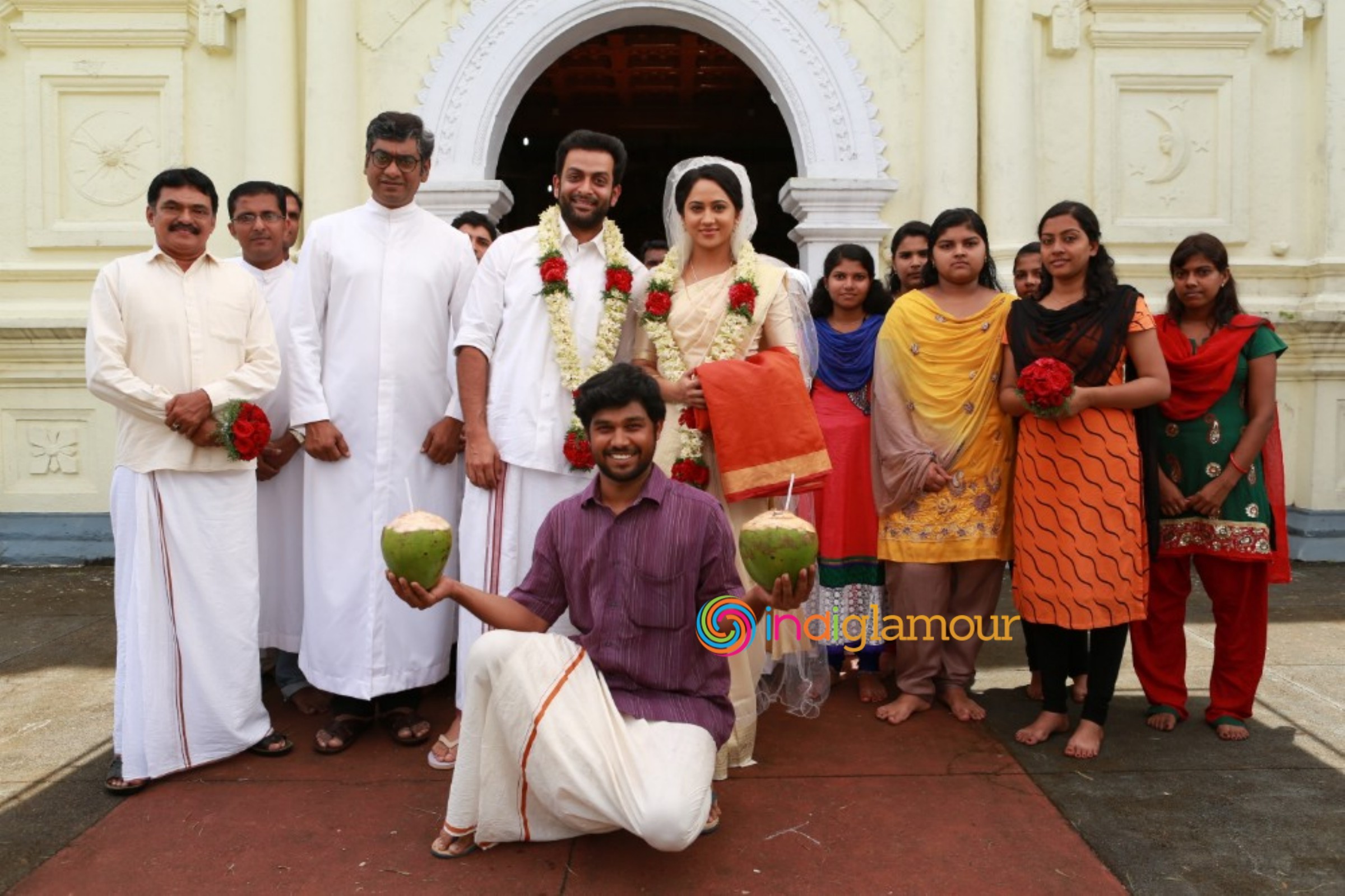 Pavada Movie hd photo