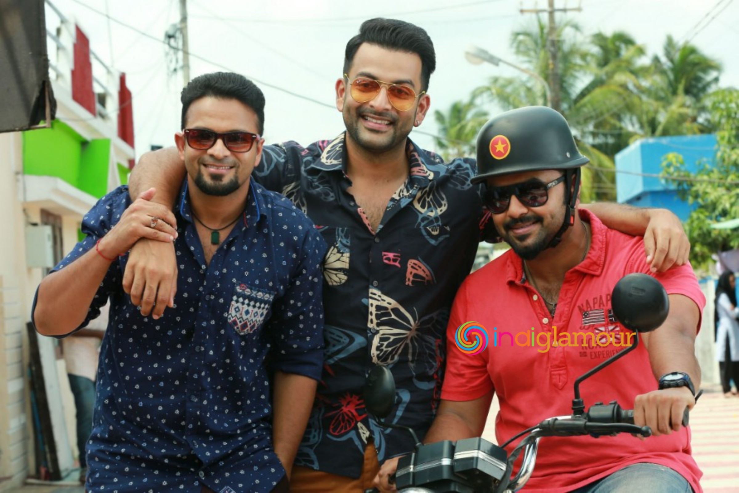 Amar Akbar Anthony Movie hd photo