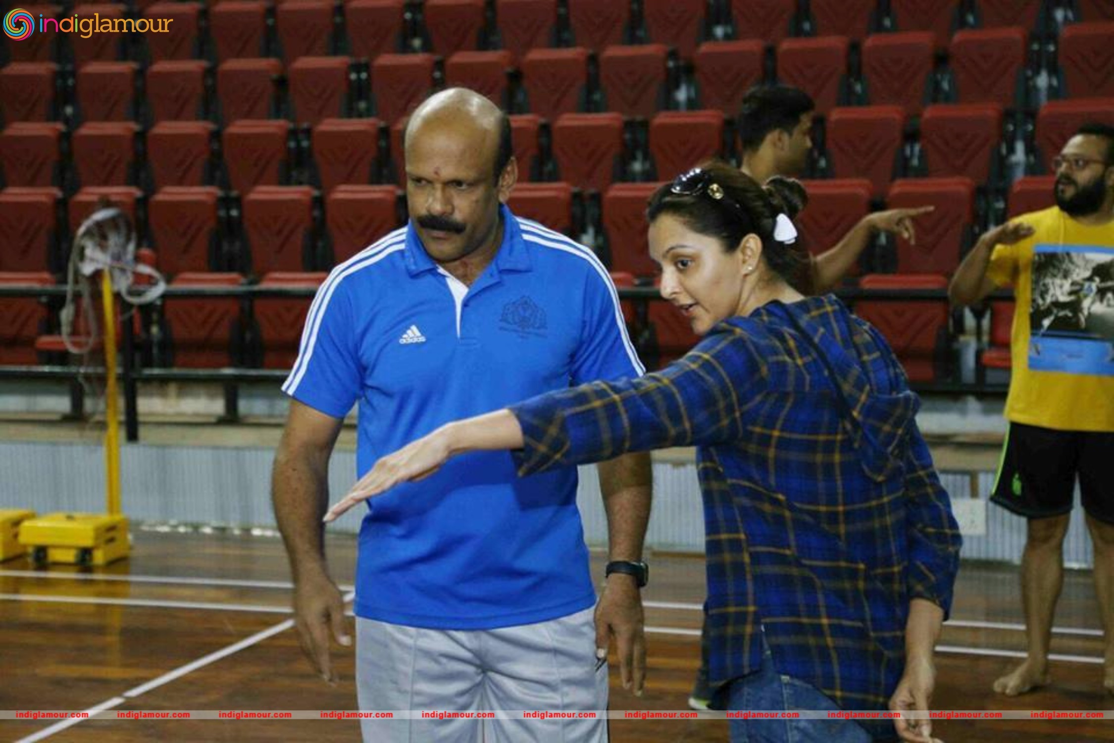 Karinkunnam Sixes Movie hd photo