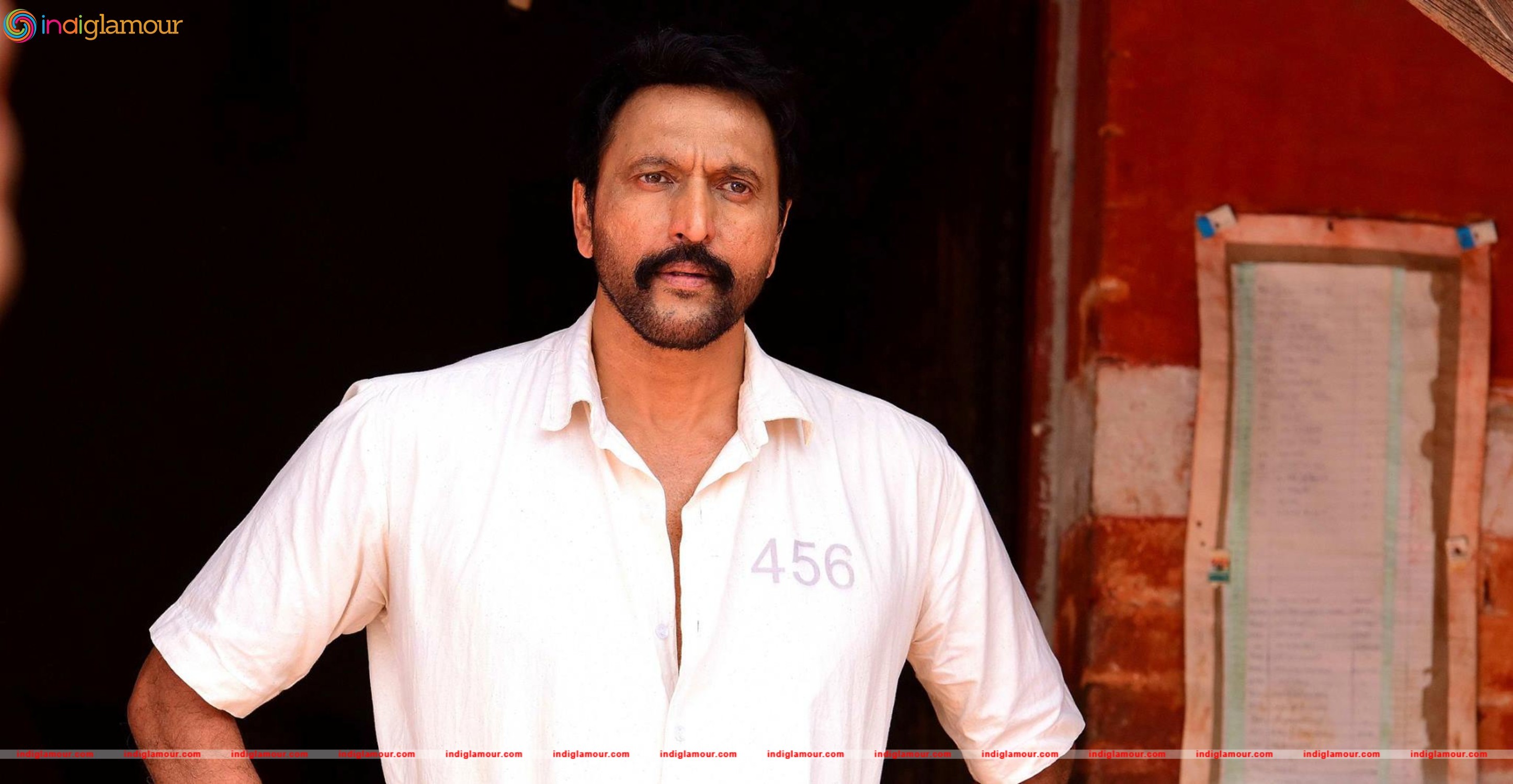 Karinkunnam Sixes Movie hd photo