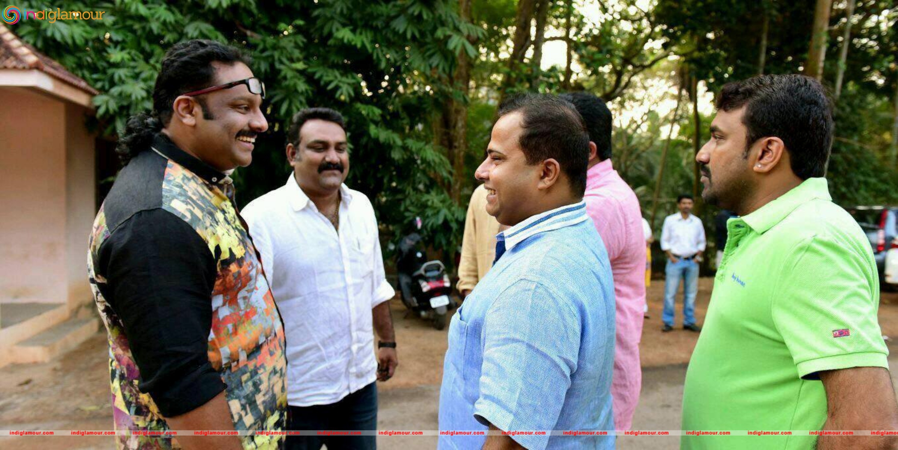 Karinkunnam Sixes Movie hd photo