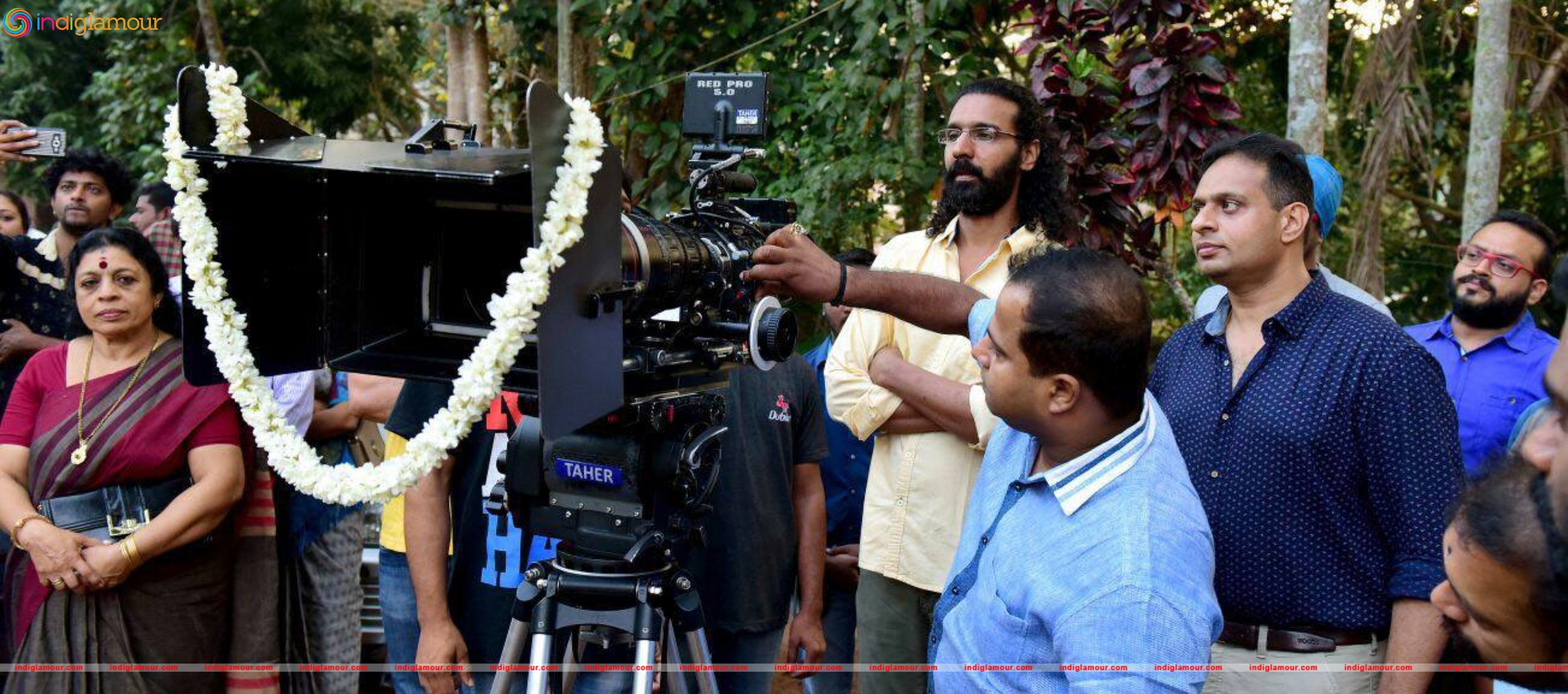 Karinkunnam Sixes Movie hd photo