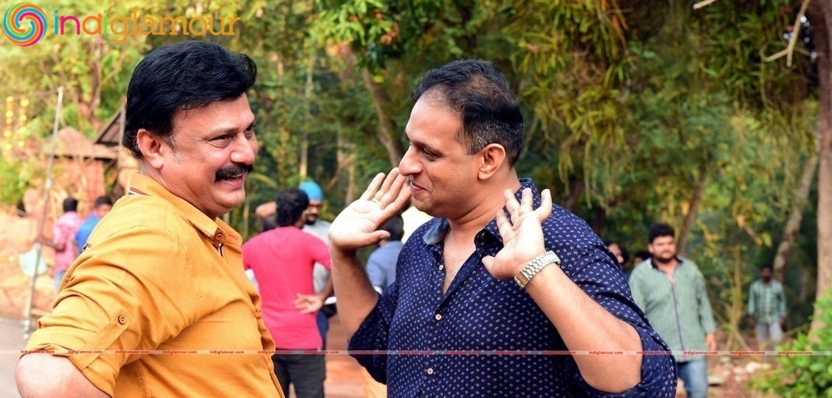 Karinkunnam Sixes Movie hd photo