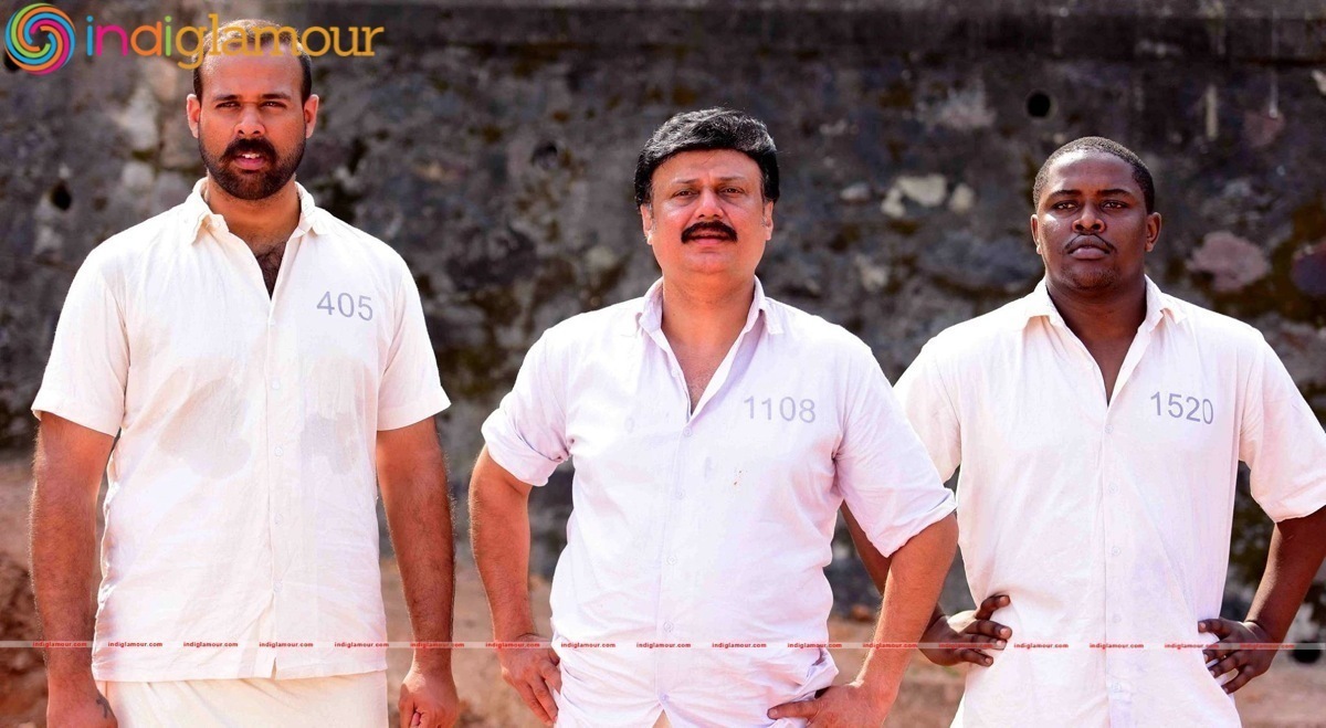Karinkunnam Sixes Movie hd photo