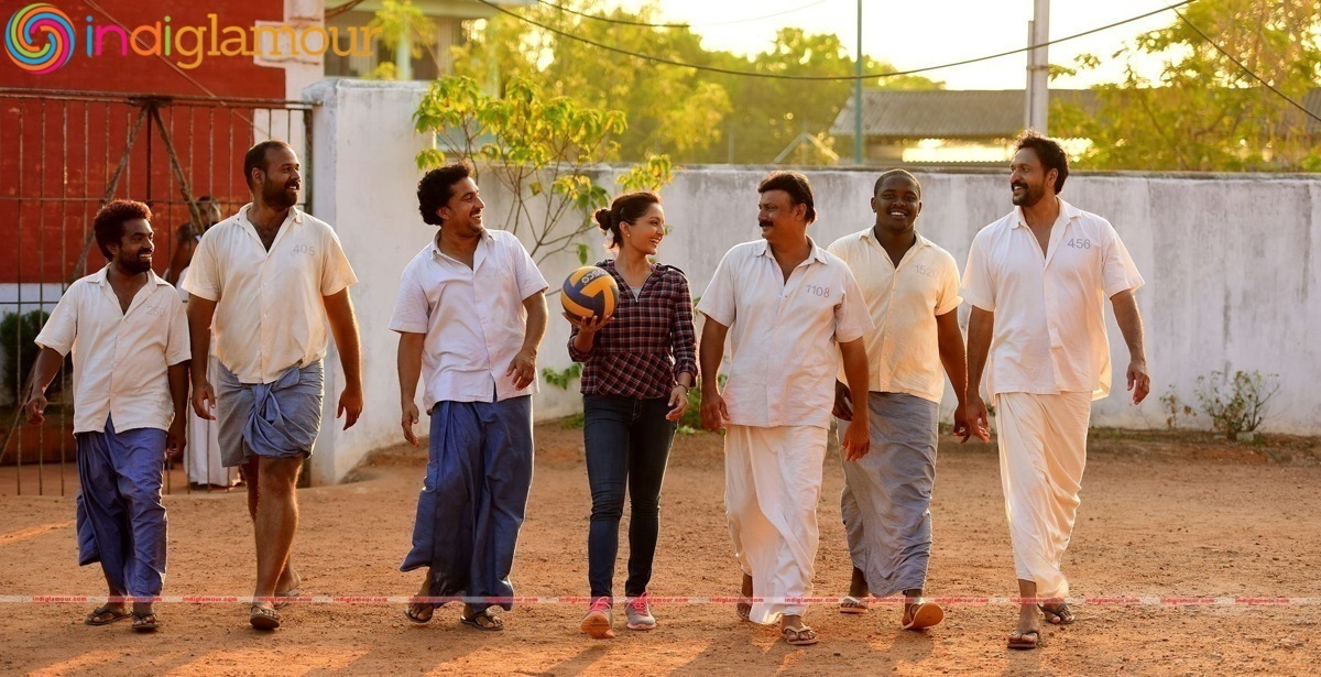 Karinkunnam Sixes Movie hd photo