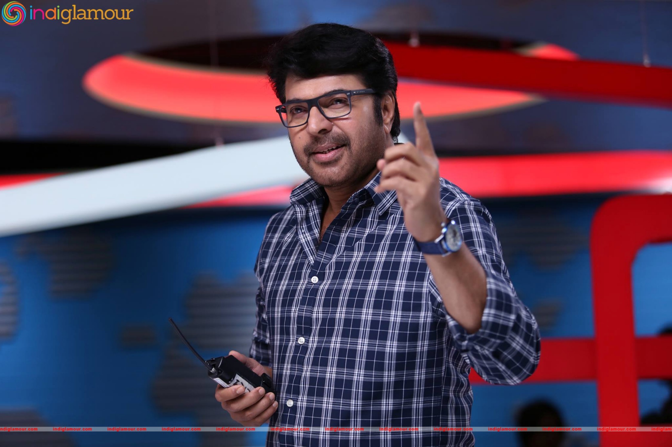 Puthiya Niyamam Movie hd photo