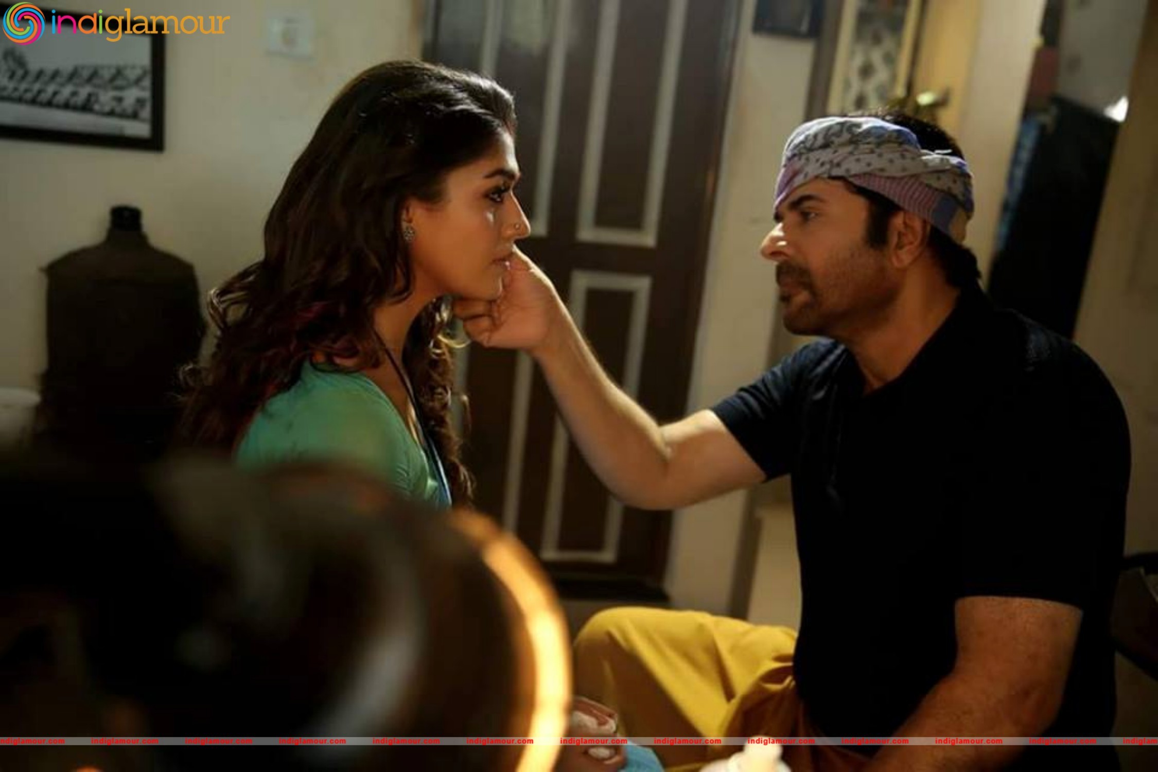 Puthiya Niyamam Movie hd photo