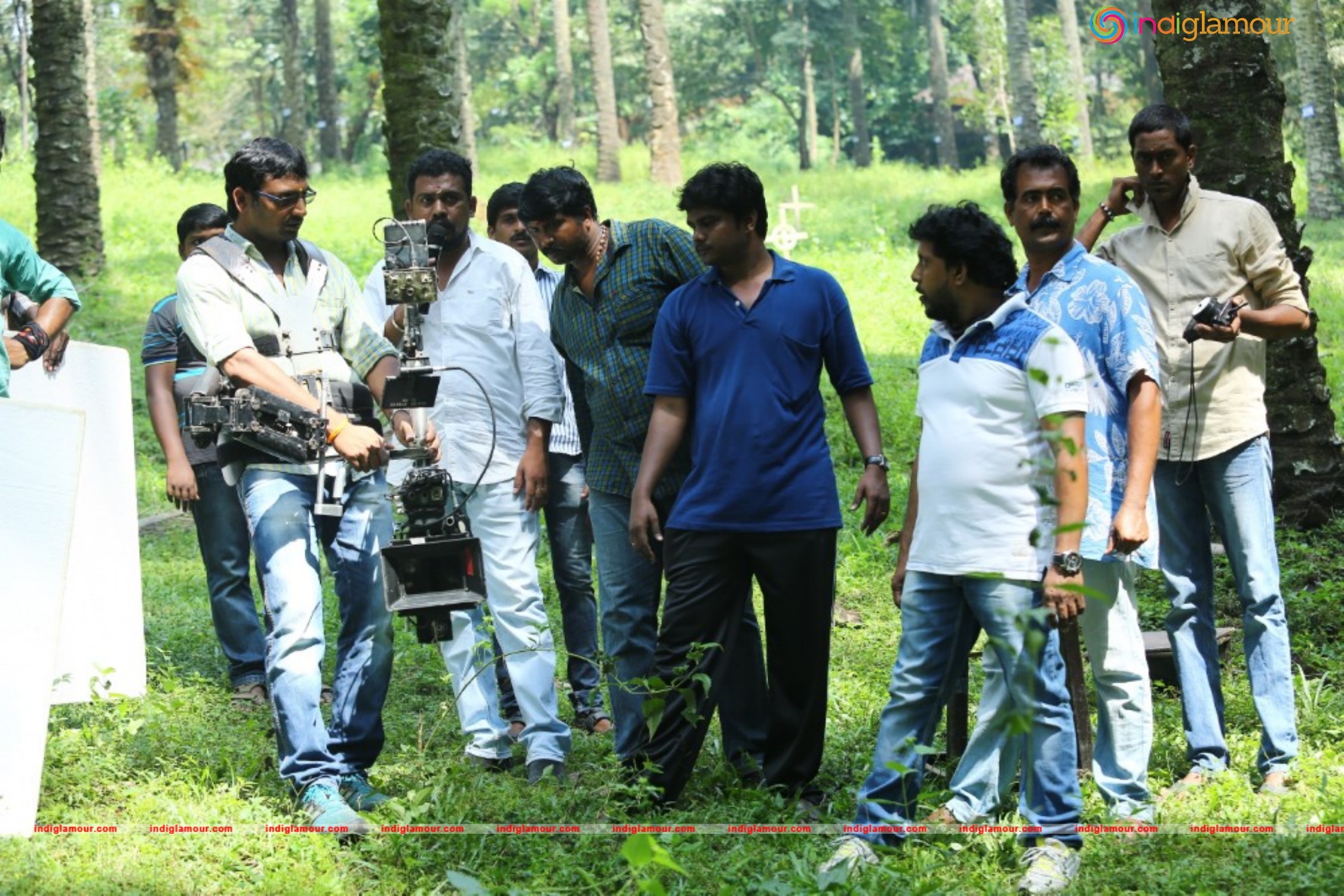 Aadupuliyattam Movie hd photo