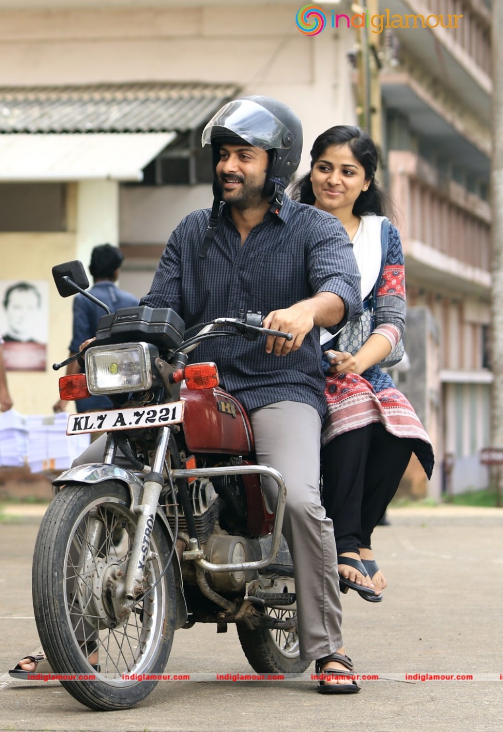 Darvinte Parinamam Movie hd photo