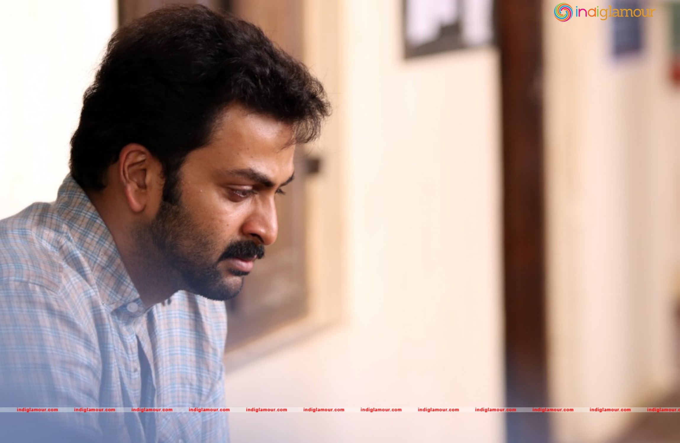 Darvinte Parinamam Movie hd photo