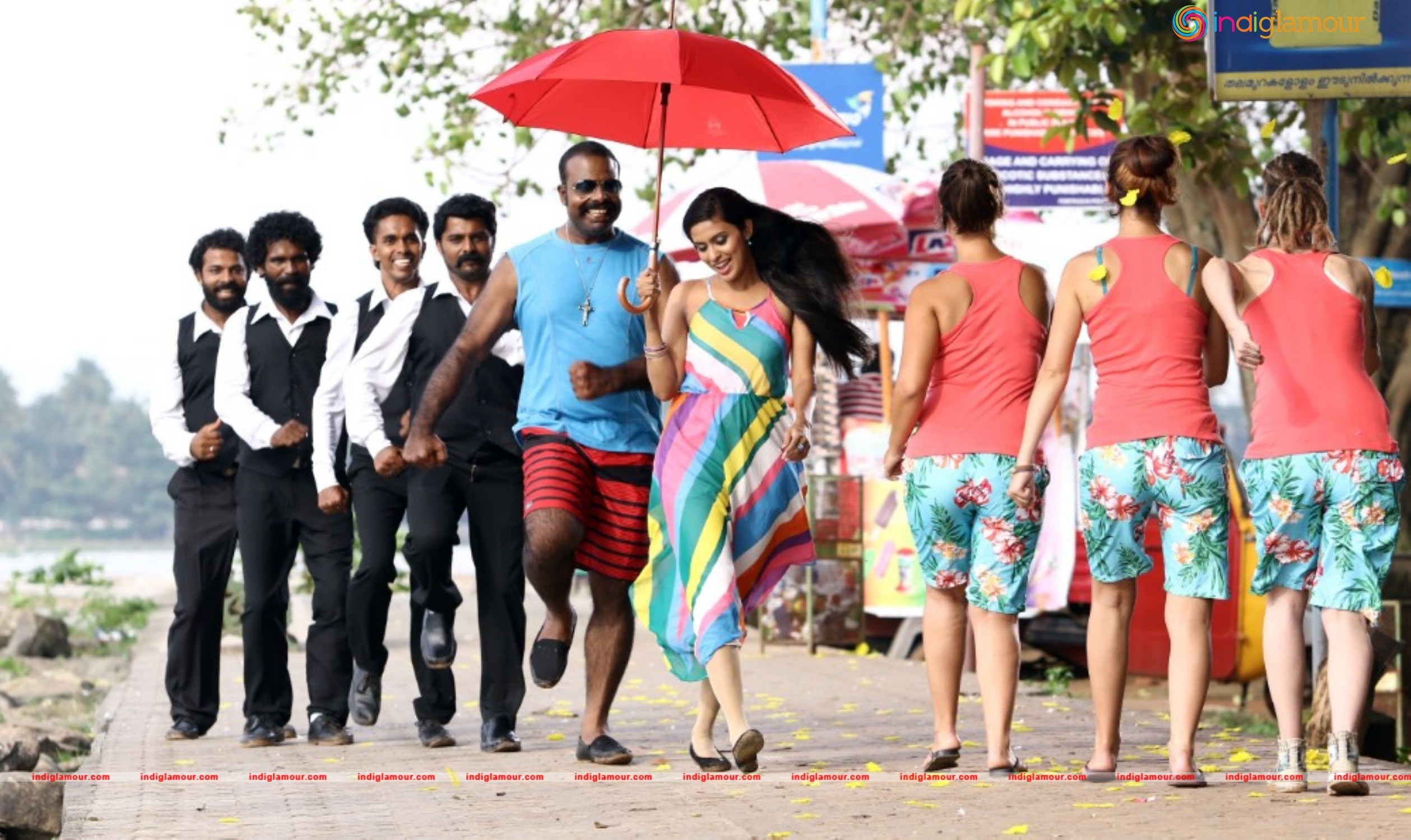 Darvinte Parinamam Movie hd photo
