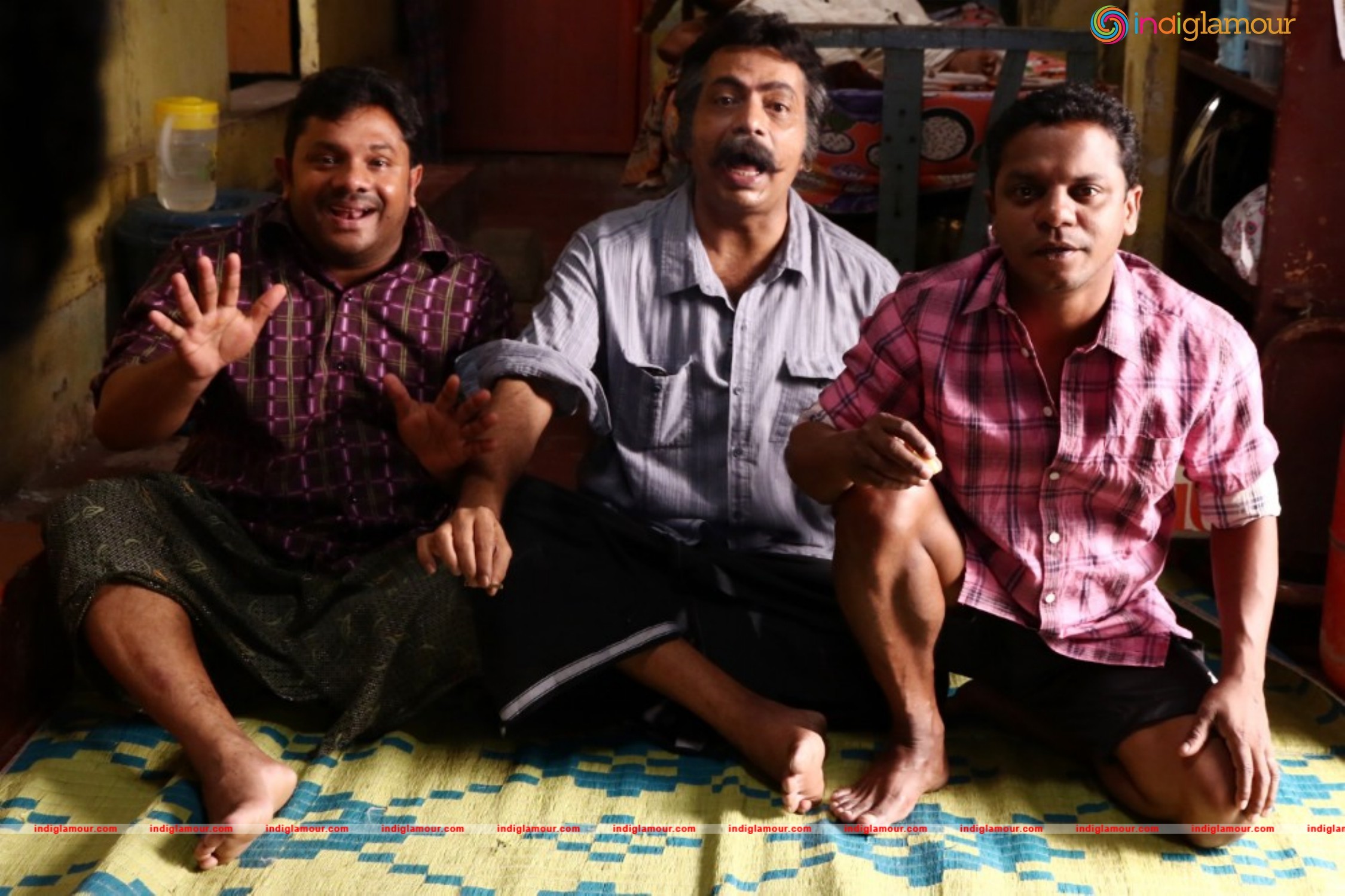 Darvinte Parinamam Movie hd photo