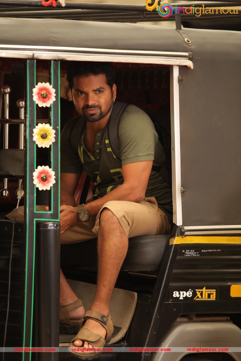 Hello Namaste Movie hd photo