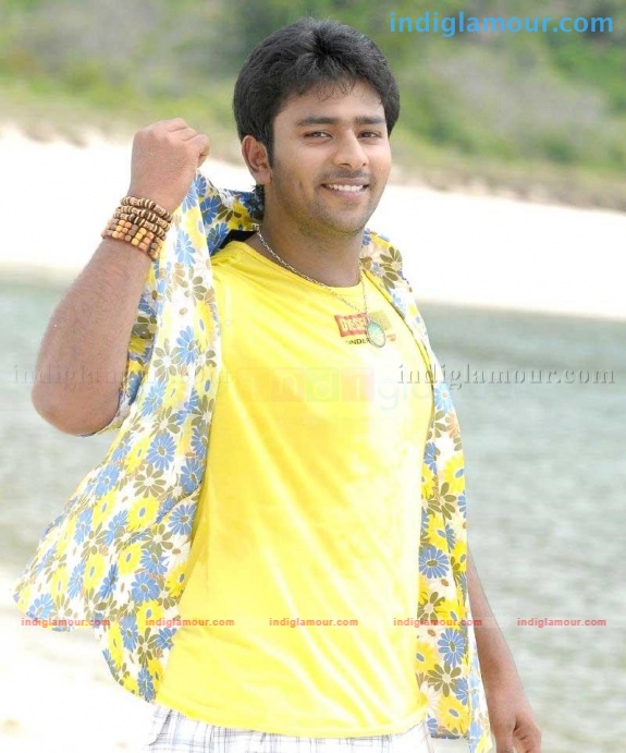 Shanthnu Actor hd photo