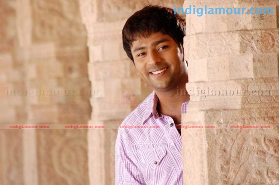 Shanthnu Actor hd photo