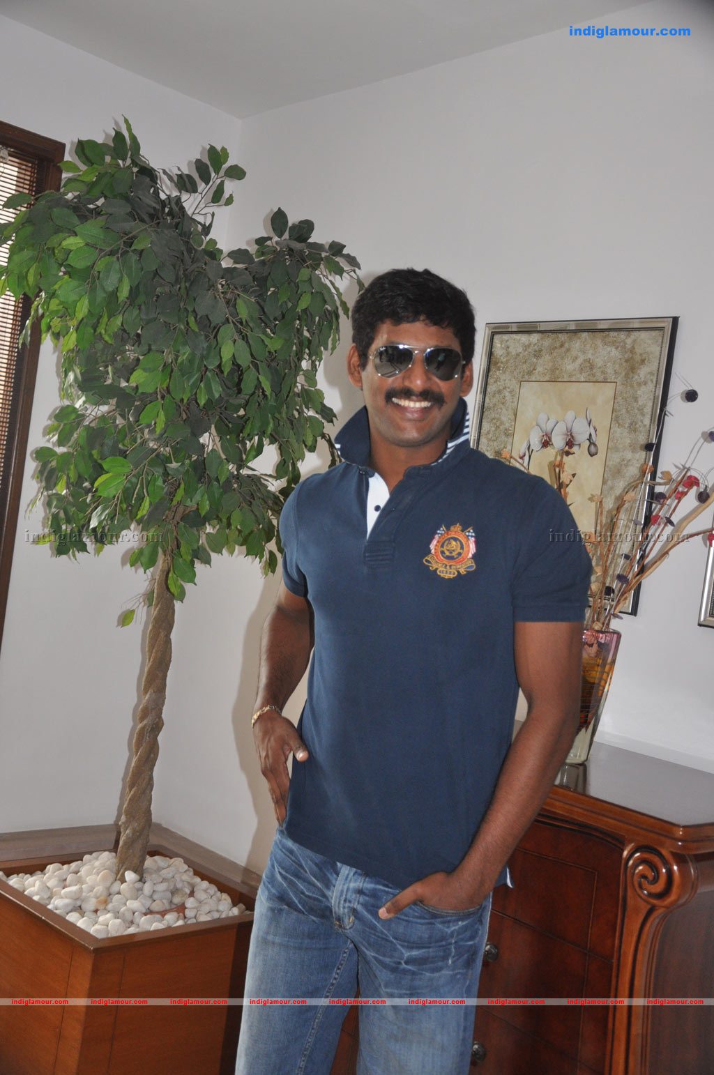 Vishal Actor hd photo