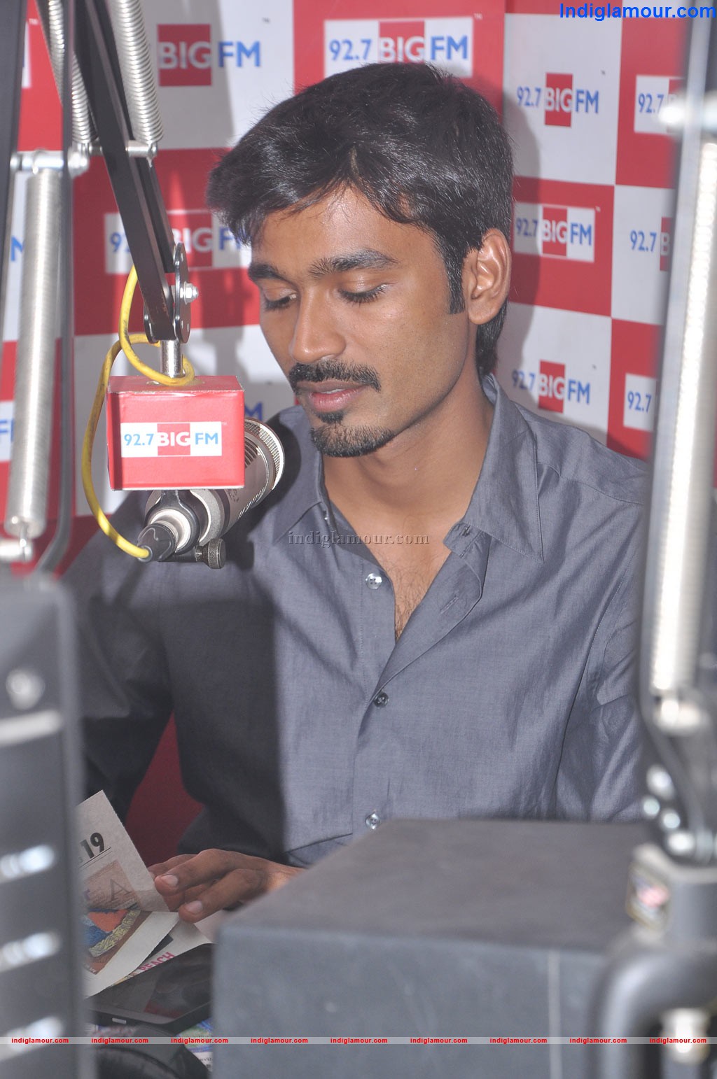 Dhanush Actor hd photo