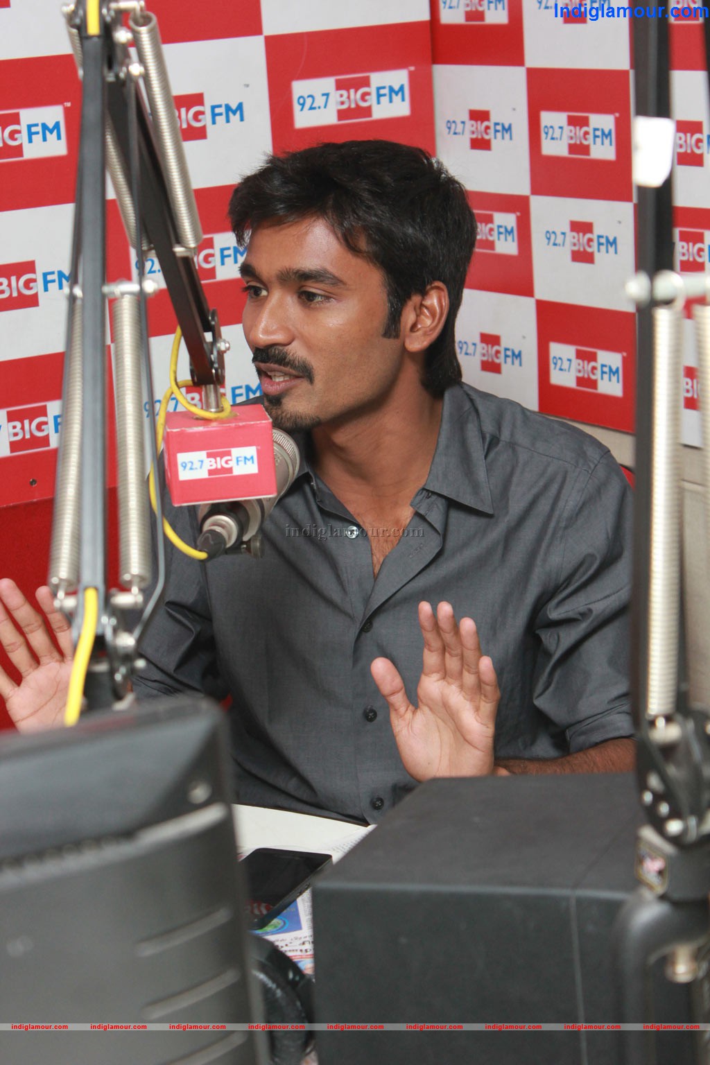 Dhanush Actor hd photo