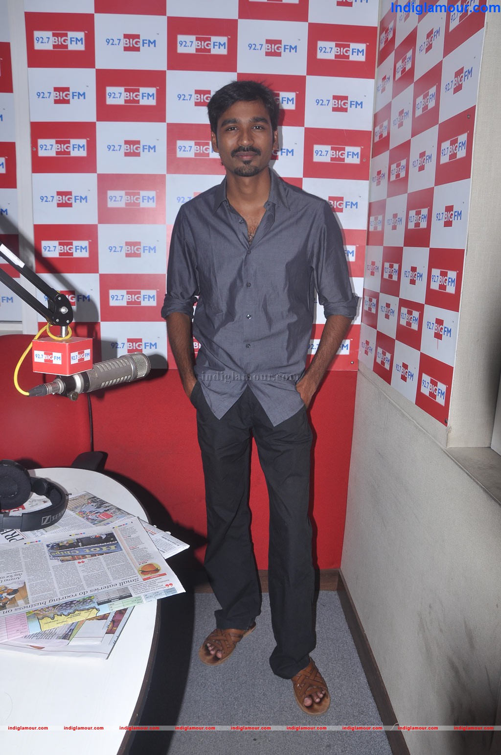 Dhanush Actor hd photo