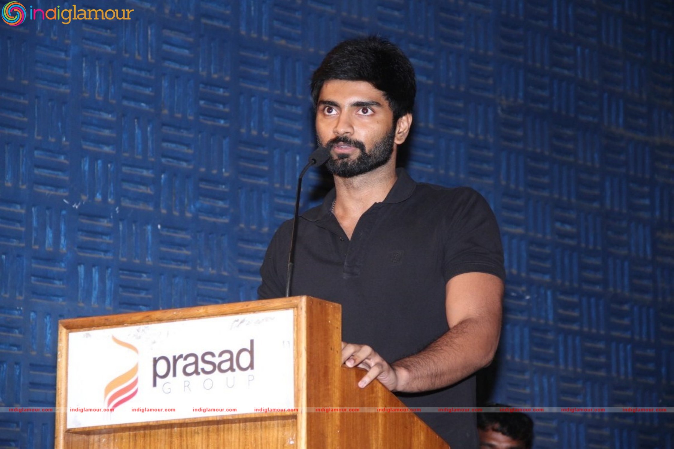 Atharvaa Actor hd photo