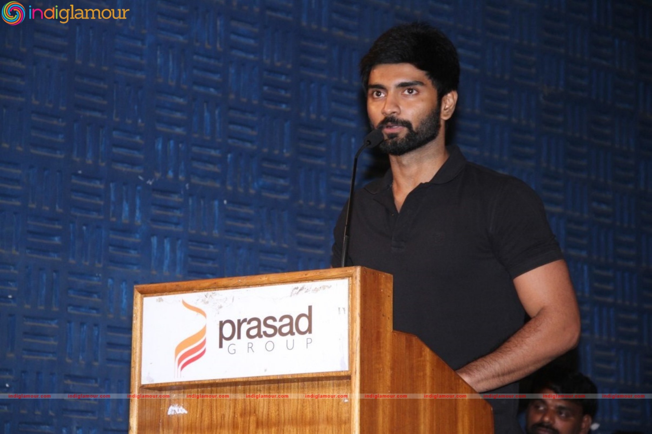 Atharvaa Actor hd photo
