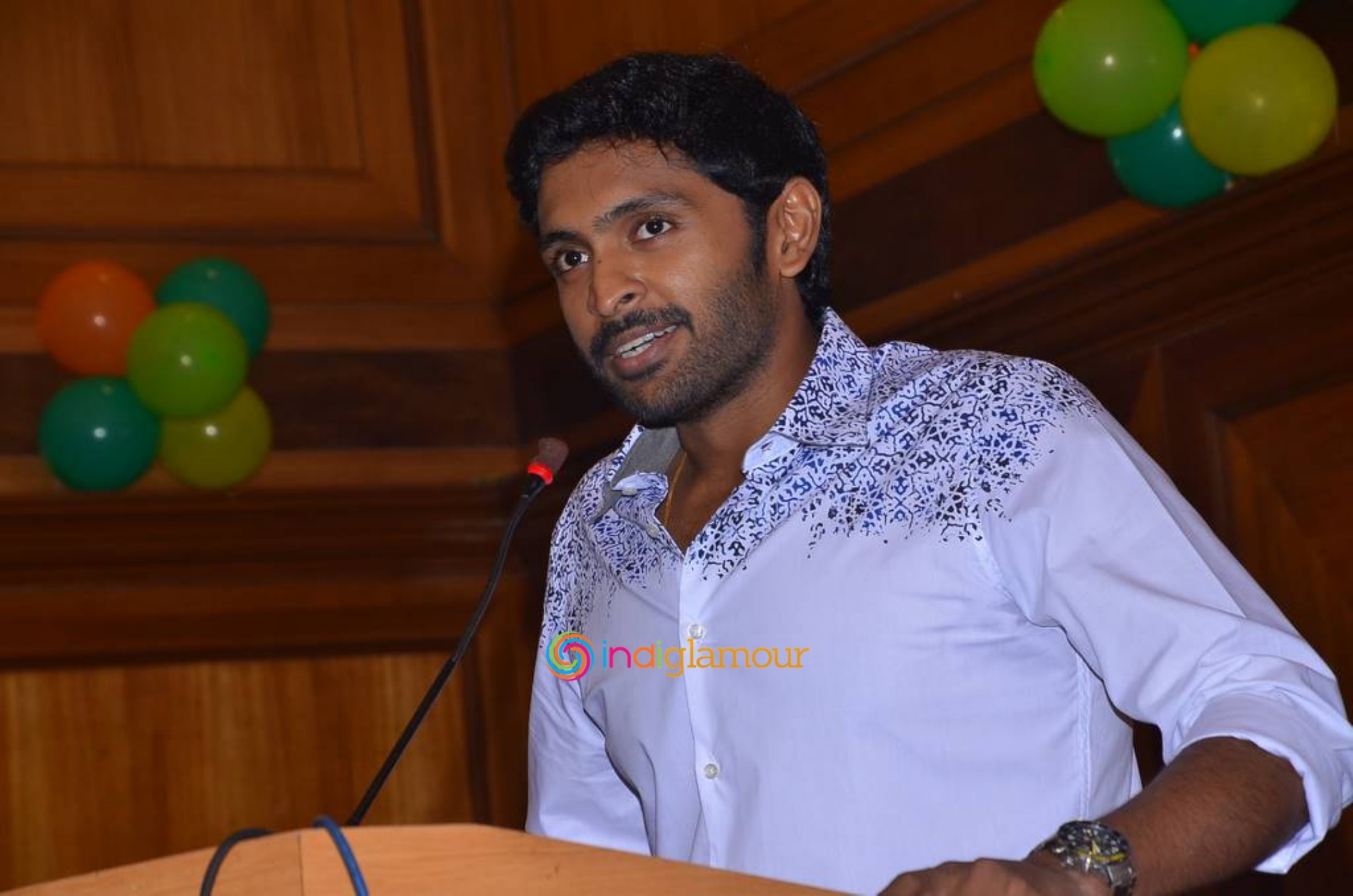 Vikram Prabhu Actor hd photo