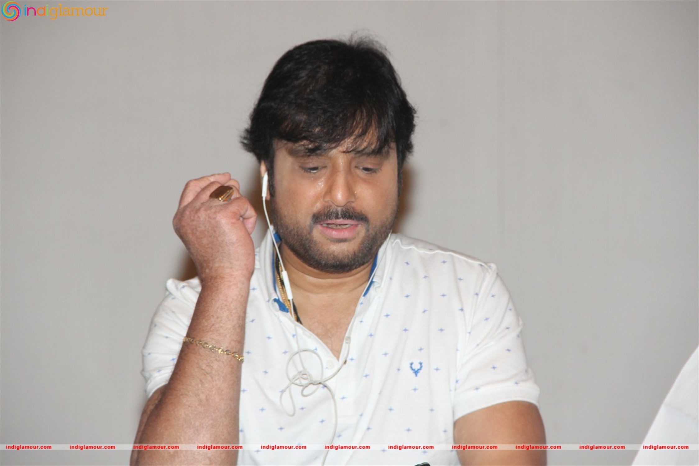 Karthik Actor hd photo