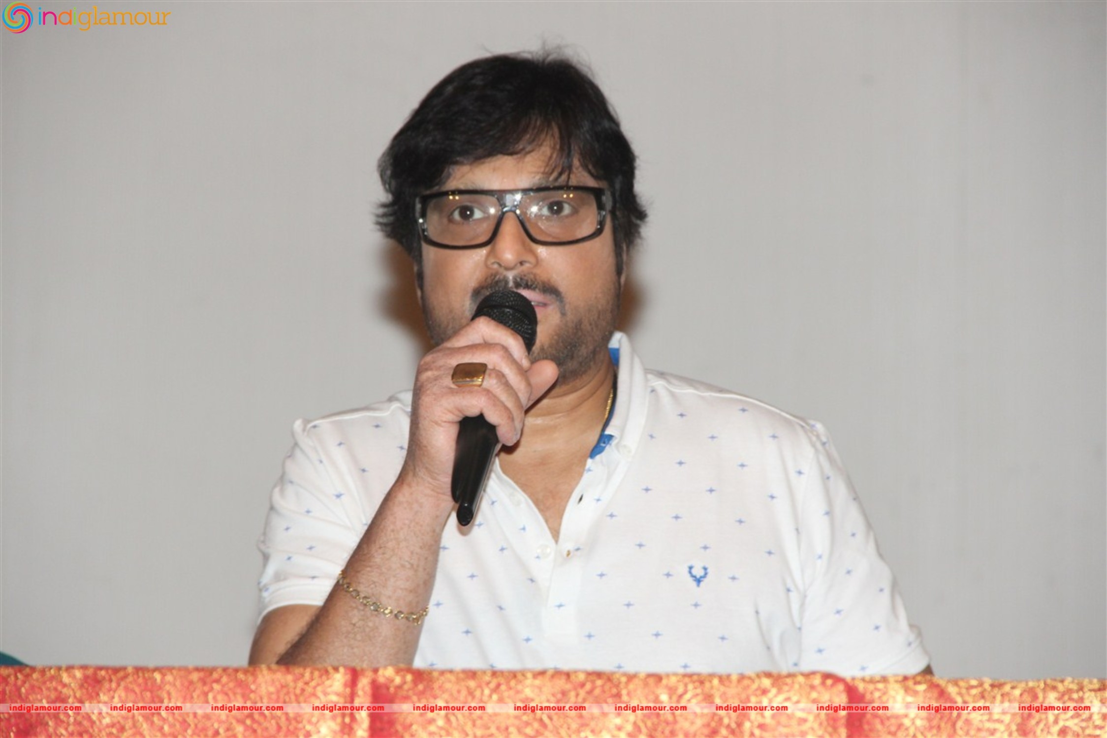 Karthik Actor hd photo