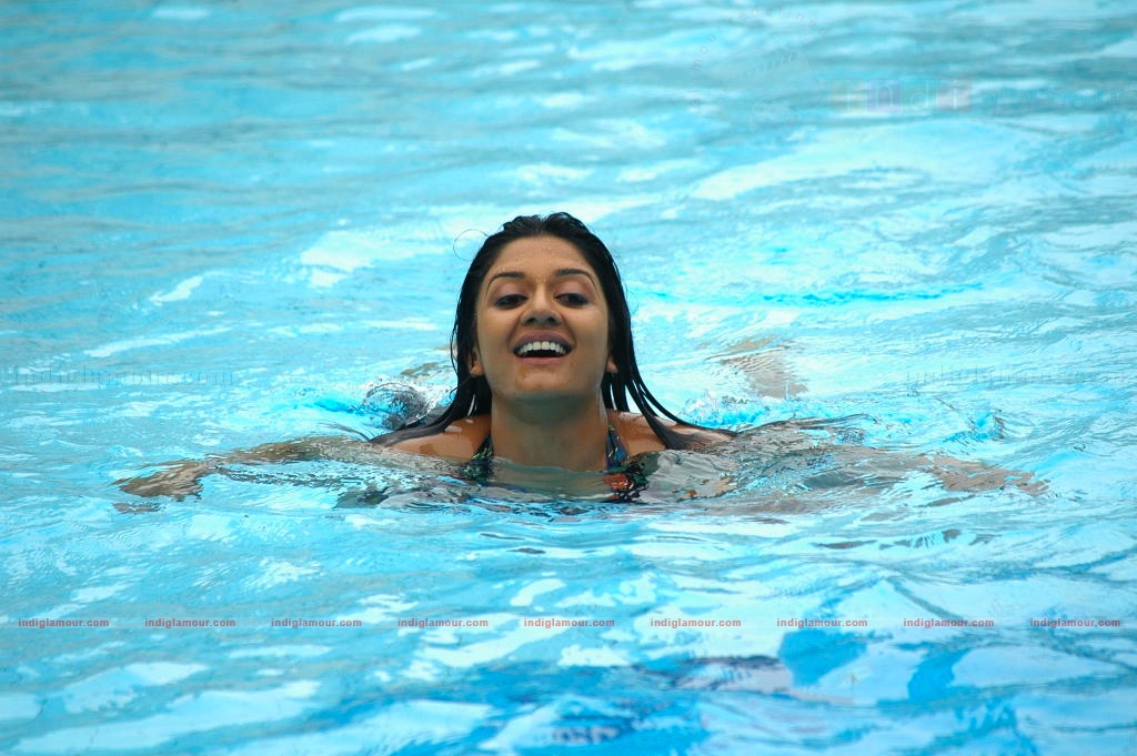 Vimala Raman Actress hd photo