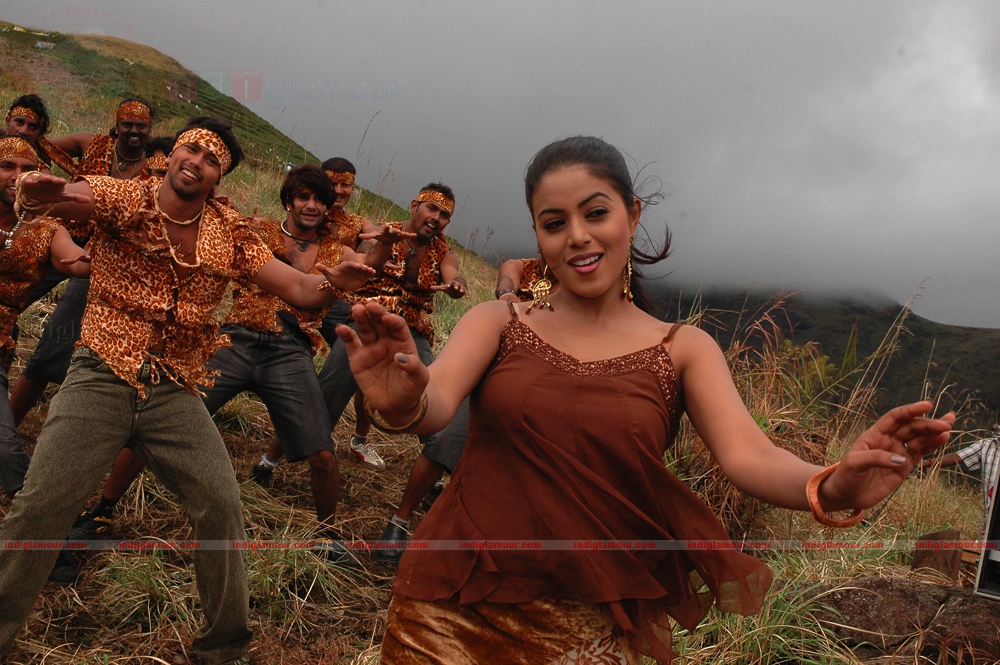 Poorna Actress hd photo